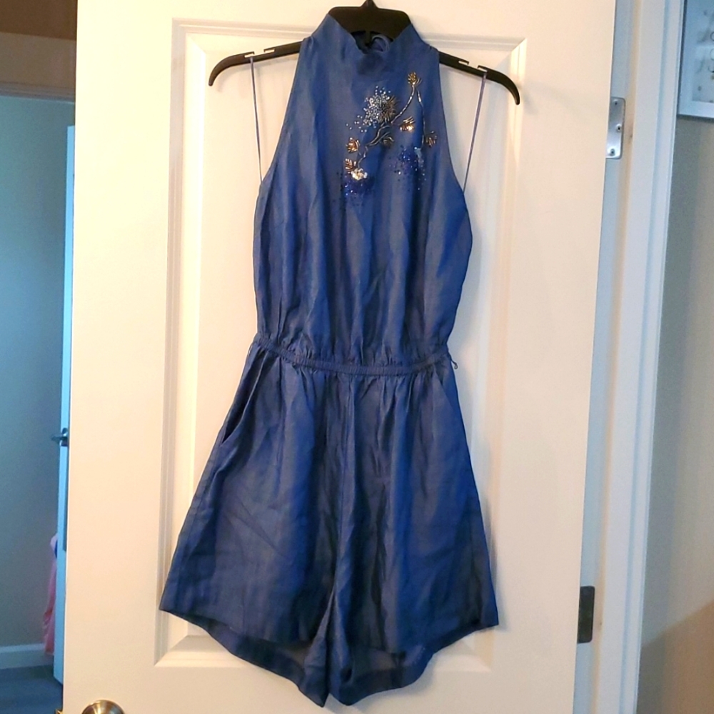 Jennifer Lopez romper